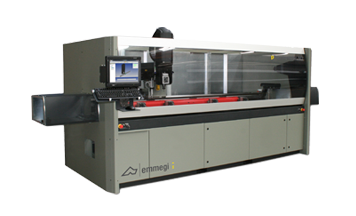 centro_de_usinagem_phantomatic_m3_emmegi